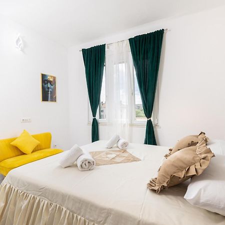 Lions Suites Сплит Экстерьер фото